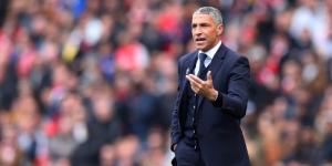 Chris Hughton 