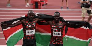 800M Duo