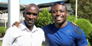 From left to right: Eliud Kipchoge poses for a photo with Ferdinand Omanyala on October 22, in Eldoret.