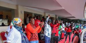 President Uhuru Kenyatta follows football action at Moi International Sports Centre, Kasarani in Nairobi City County during Sunday's Mashemeji derby between Gor Mahia FC and AFC Leopards.