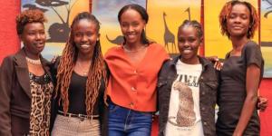 From left to right: Mary Keitany, Joan Chelimo, Viola Lagat, Carolyne Jepkosgei and Joan Jepkorir pose for a photo.