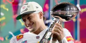 Kansas City star Patrick Mahomes poses for a photo with his MVP award during the NFL Super Bowl final held on February 13, 2023, at the Farm State Stadium in Glendale. 