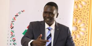 Paul Tergat addresses a gathering during the announcement of the athlete refugee program in Nairobi on December 20, 2022.