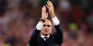 New appointed Portugal head coach Roberto Martinez applauds the fans after a past match.