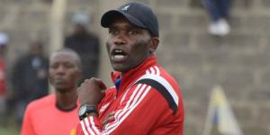 Former Kenya Police FC manager Sammy Omollo issues instructions during a past match.