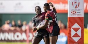 Shujaa Alvin Otieno(left) celebrates with team mate Alvin Marube(right) at the Dubai 7s 2021