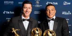 Robert Lewandowski(left) and Kylian Mbappe(righ) at Globe Soccer Awards that took place from Dubai on Monday, December 27.  