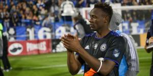 Victor Mugubi Wanyama applauding CF Montreal fans after the end of a previous match.