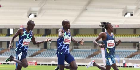 Mark Saruni and Ferguson Rotich cross the finish line in the 800m men final
