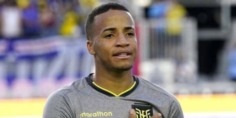 Byron Castillo sings Ecuador's national anthem before a past international match.
