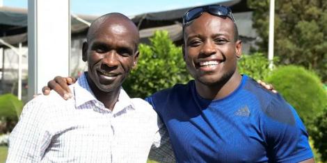 From left to right: Eliud Kipchoge poses for a photo with Ferdinand Omanyala on October 22, in Eldoret.