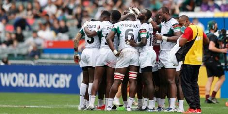 Shujaa players pray during the Hong Kong 7s on November 5, 2022.