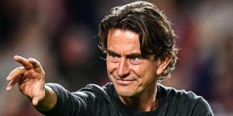 Brentford manager Thomas Frank issues instructions during a past match.
