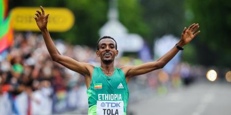 Tamirat Tola Oregon 2022